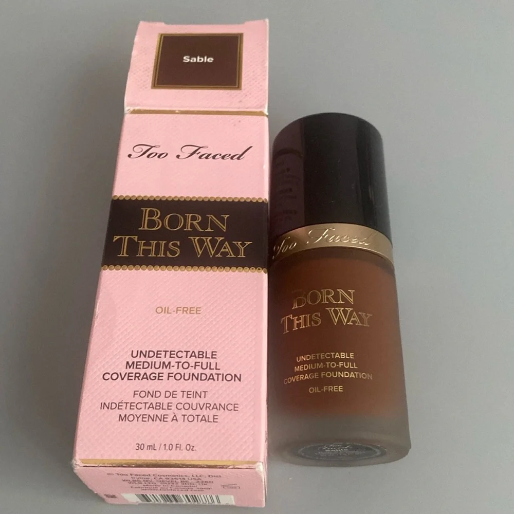 Too Faced Born This Way Natural Finish Longwear Liquid Foundation, Sable 1oz‎